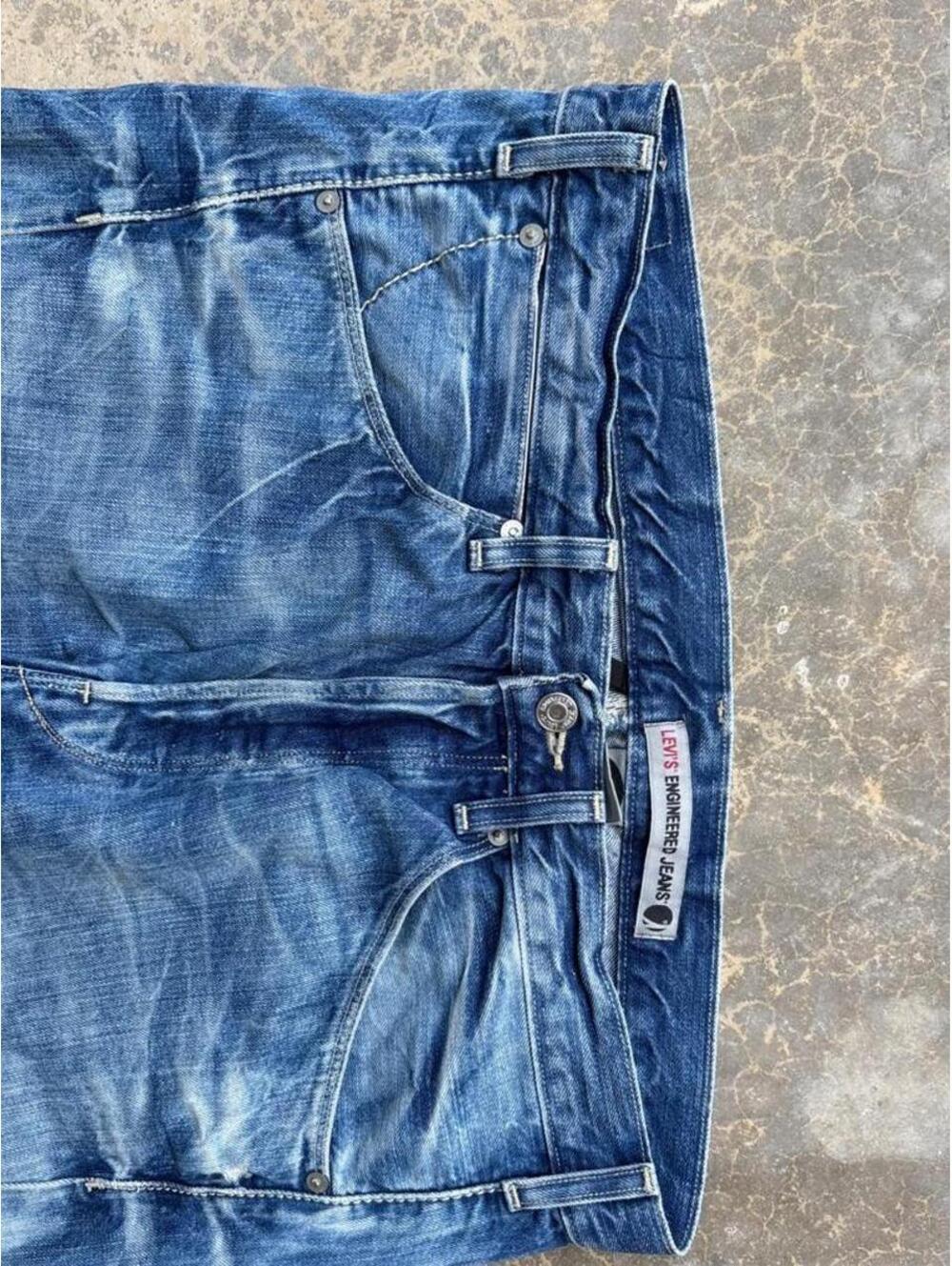Levis Engineered 34 - Picture 5 of 7